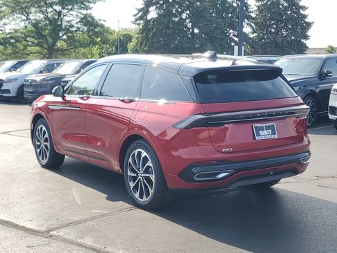 New 2026 Lincoln Nautilus Reserve AWD/4WD image 3