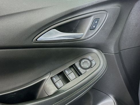 Used 2022 Buick Encore GX Select w/ Experience Buick Package image 15