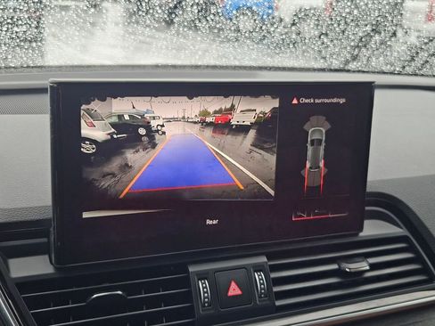 Used 2021 Audi Q5 2.0T Premium w/ Convenience Package image 21