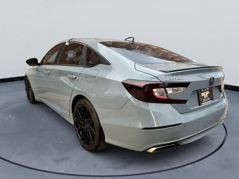 Used 2022 Honda Accord Sport Special Edition image 11