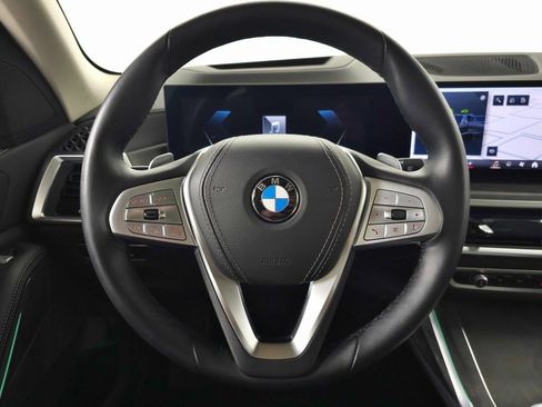 Used 2025 BMW X7 xDrive40i w/ Parking Assistance Package AWD/4WD image 20