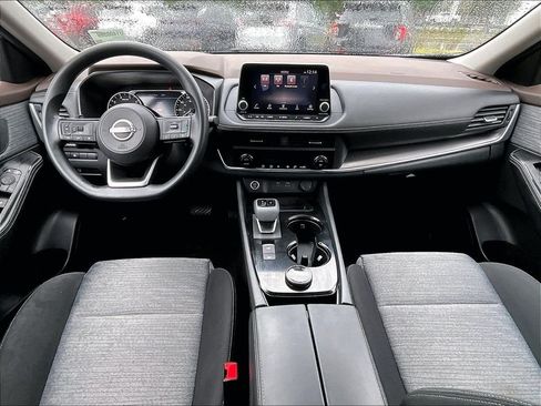 Used 2023 Nissan Rogue SV AWD/4WD image 21