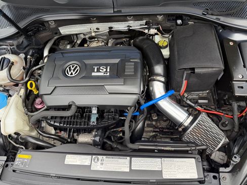 Used 2016 Volkswagen Golf 4-Door AWD/4WD image 31