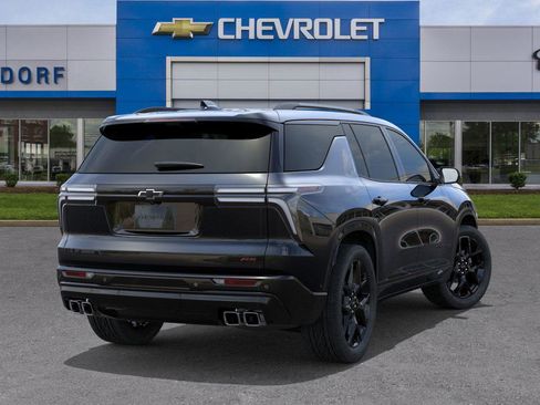 New 2026 Chevrolet Traverse RS w/ LPO, Floor Liner Package image 5