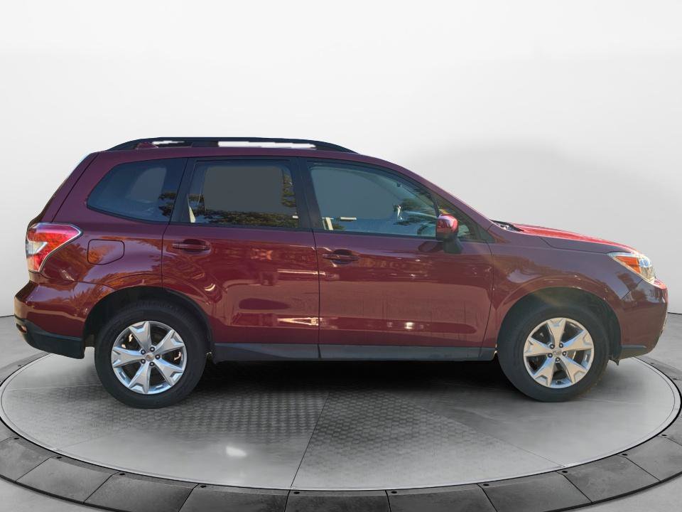 Used 2016 Subaru Forester 2.5i Premium AWD/4WD image 8