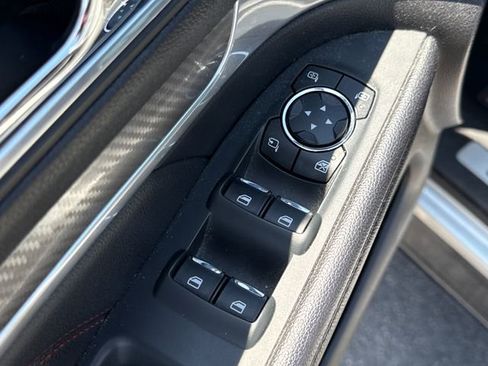 Used 2016 Ford Explorer Sport w/ Equipment Group 401A AWD/4WD image 26