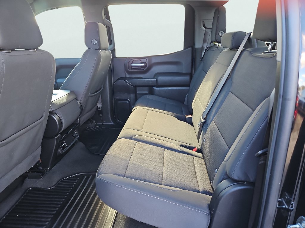 Used 2022 Chevrolet Silverado 1500 Custom AWD/4WD image 27