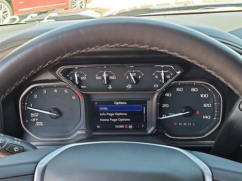 Used 2021 GMC Sierra 1500 SLT w/ X31 Off-Road Package AWD/4WD image 15