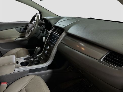 Used 2014 Ford Edge SEL w/ Equipment Group 205A image 28