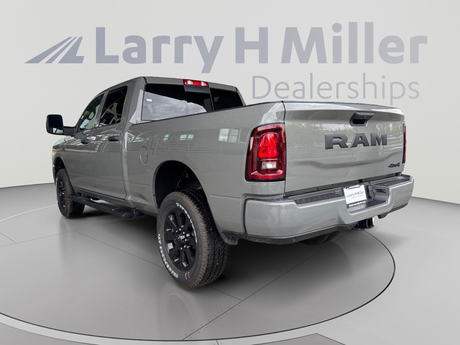 New 2027 RAM 2500 Tradesman AWD/4WD image 3