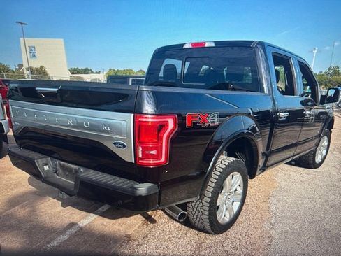 Used 2017 Ford F150 Platinum w/ Equipment Group 701A Luxury AWD/4WD image 3