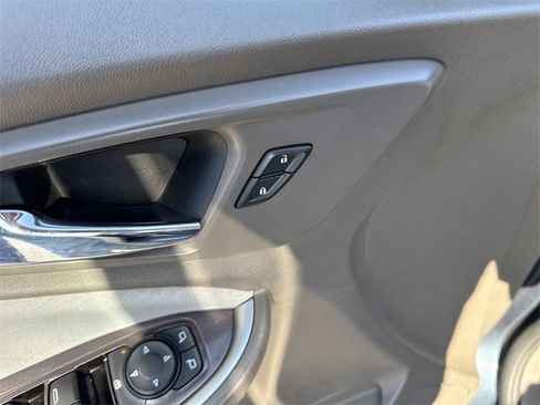 Used 2020 Chevrolet Malibu LS image 30