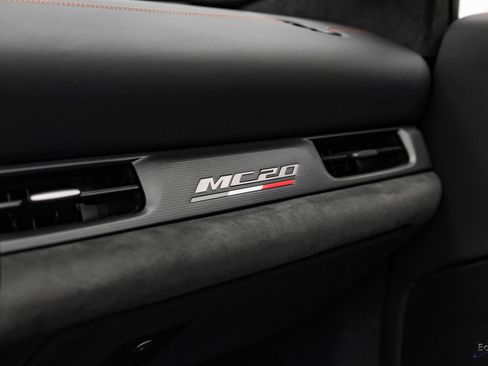 Used 2023 Maserati MC20 Spyder RWD image 79