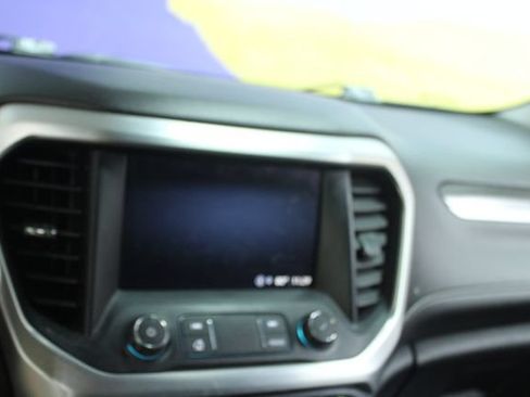 Used 2021 GMC Acadia SLT w/ Elevation Edition AWD/4WD image 18