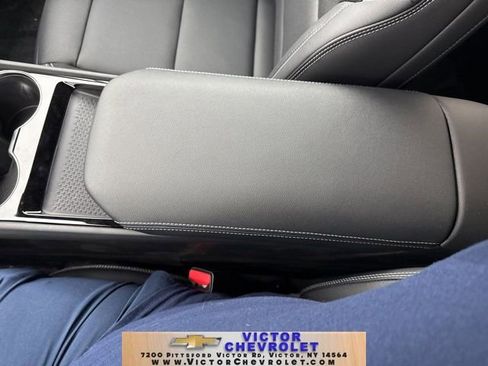 New 2026 Chevrolet Blazer EV LT image 25