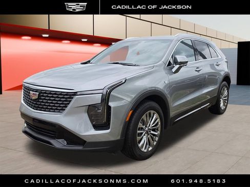 Certified 2025 Cadillac XT4 Premium Luxury FWD image 1
