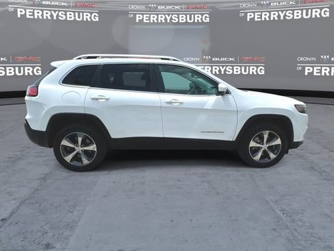 Used 2019 Jeep Cherokee Limited AWD/4WD image 9