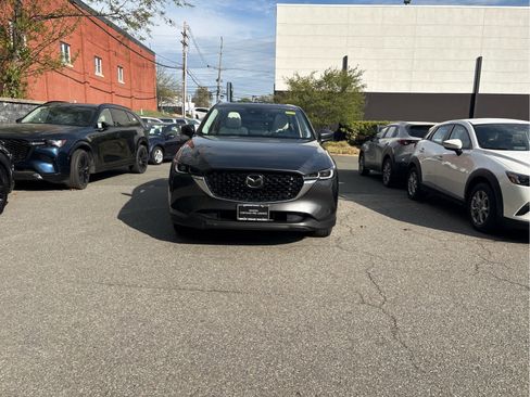 Used 2023 MAZDA CX-5 AWD 2.5 S w/ Premium Plus Pkg image 2