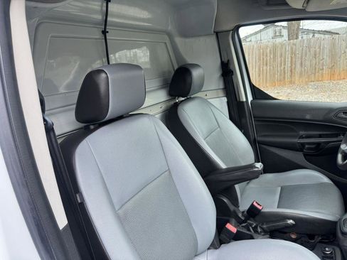 Used 2016 Ford Transit Connect XL FWD image 7