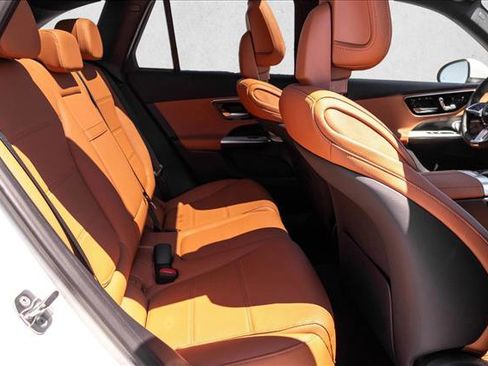 New 2026 Mercedes-Benz GLC 300 4MATIC image 24