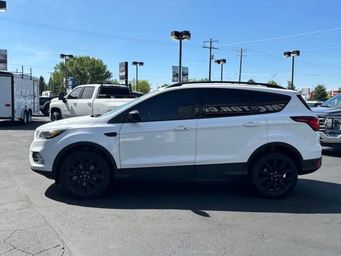 Used 2019 Ford Escape SE AWD/4WD image 3