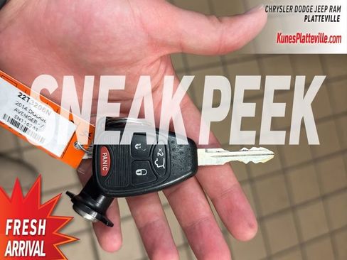 Used 2014 Dodge Avenger SE FWD image 17