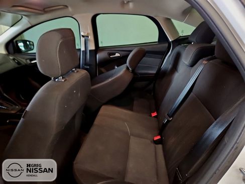 Used 2018 Ford Focus SE image 10