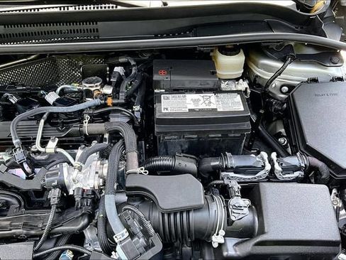 Used 2026 Toyota Corolla LE FWD image 32