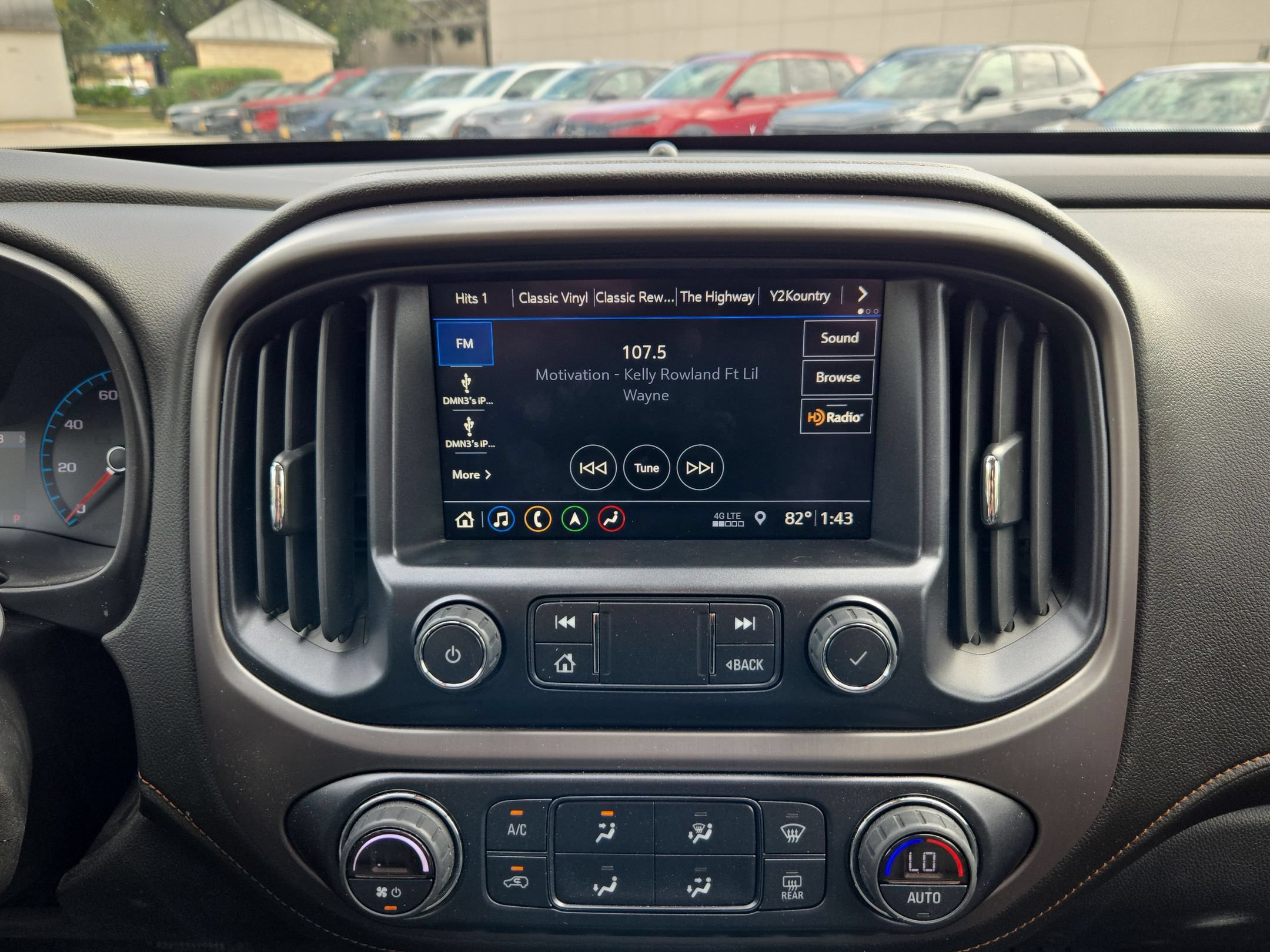 Used 2021 GMC Canyon AT4 w/ Driver Alert Package AWD/4WD image 17