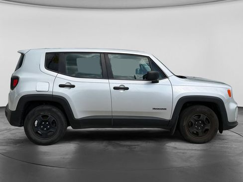 Used 2020 Jeep Renegade Sport w/ UConnect 7.0 Group FWD image 11