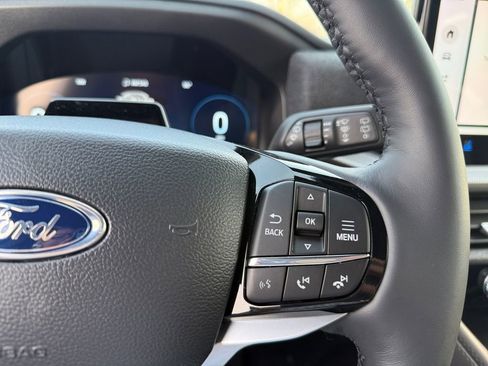 New 2026 Ford Explorer Platinum image 25