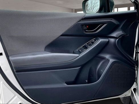 Used 2024 Subaru Crosstrek 2.0i image 24