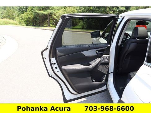 Used 2025 Acura MDX SH-AWD w/ Technology Package image 22