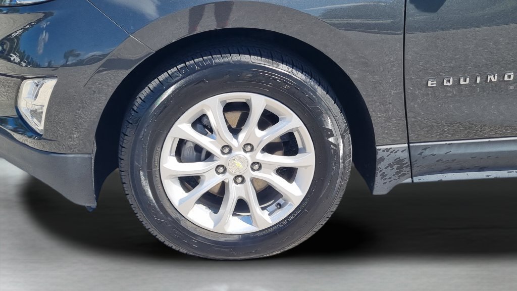 Used 2020 Chevrolet Equinox LS w/ LS Convenience Package FWD image 27