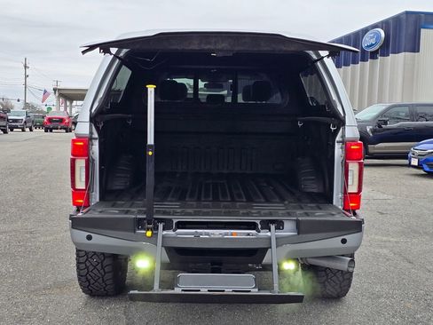 Used 2020 Ford F250 Lariat image 25