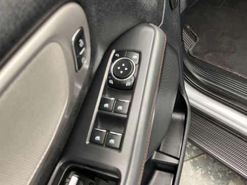 Certified 2025 Ford Expedition Active AWD/4WD image 12