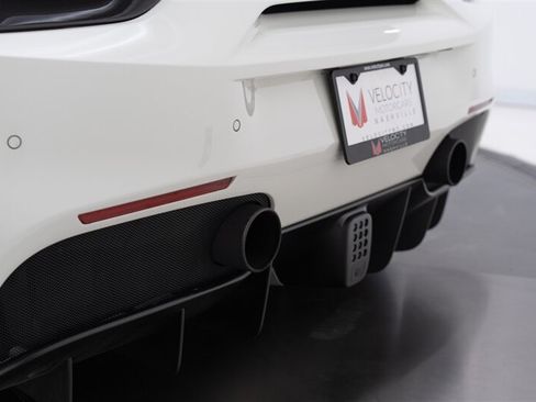 Used 2017 Ferrari 488 Spider RWD image 32