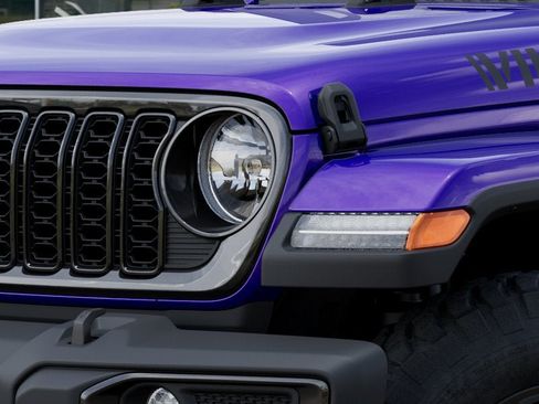 New 2026 Jeep Gladiator Sport AWD/4WD image 36