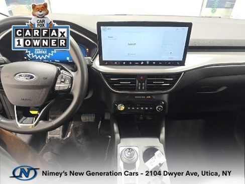 Used 2024 Ford Escape Platinum AWD/4WD image 4