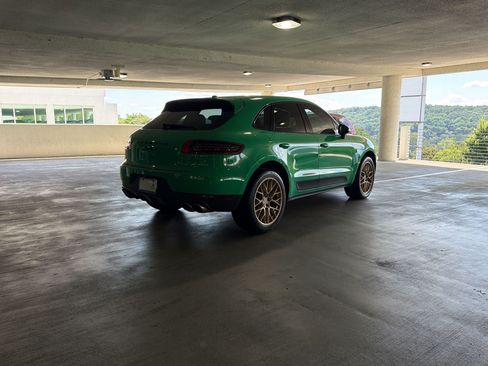 Used 2017 Porsche Macan S AWD/4WD image 8