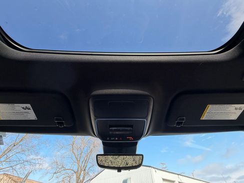 New 2026 Buick Enclave Avenir w/ Super Cruise Package image 21