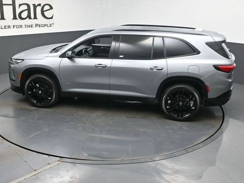 Used 2025 Buick Enclave Sport Touring w/ Super Cruise Package image 45