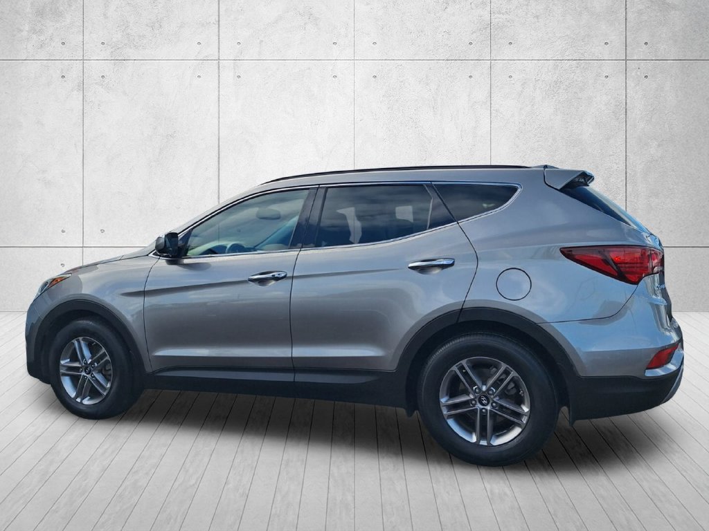 Used 2017 Hyundai Santa Fe Sport w/ 2.4L Tech Package 04 FWD image 6