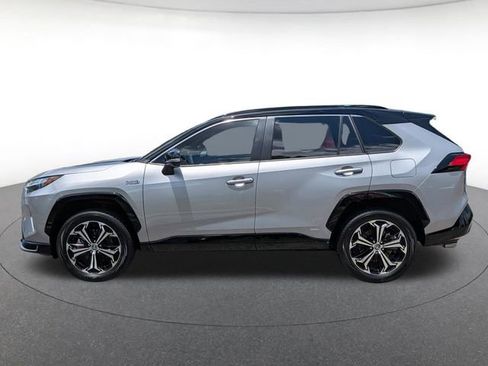 Used 2024 Toyota RAV4 XSE AWD/4WD image 3