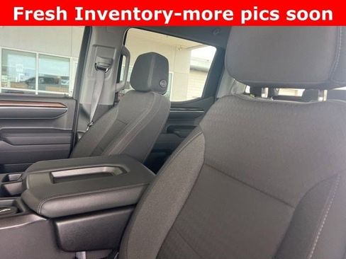 Used 2024 Chevrolet Silverado 1500 LT w/ Convenience Package II image 7