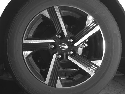 Used 2025 Nissan Sentra SV image 14