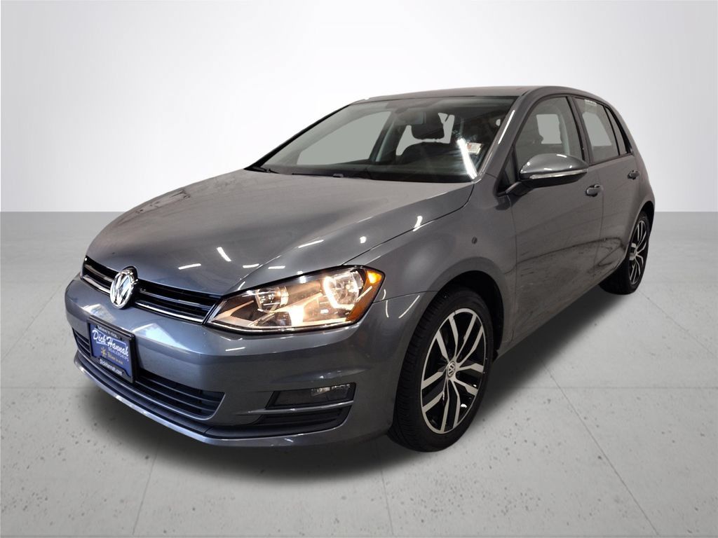 Used 2016 Volkswagen Golf SE FWD image 2