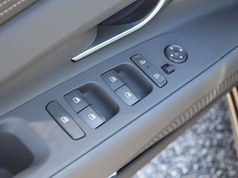 New 2026 Hyundai Elantra SEL Sport Premium w/ Cargo Package image 28