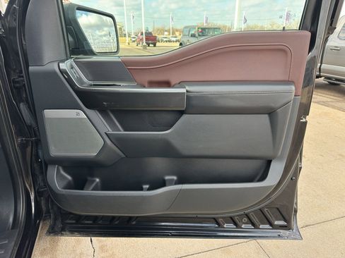 Used 2021 Ford F150 Lariat w/ Equipment Group 502A High image 33