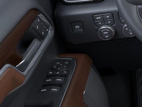 New 2026 GMC Sierra 2500 Denali Ultimate AWD/4WD image 22